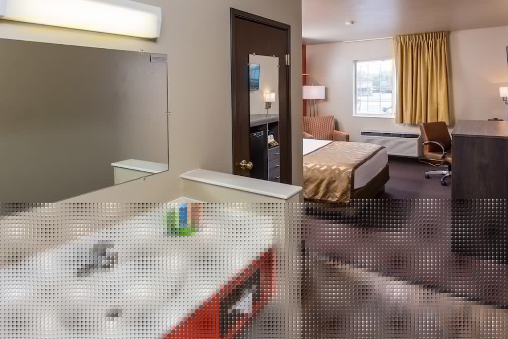 Hotel J Green Bay Formerly Airport Settle Inn 33/72