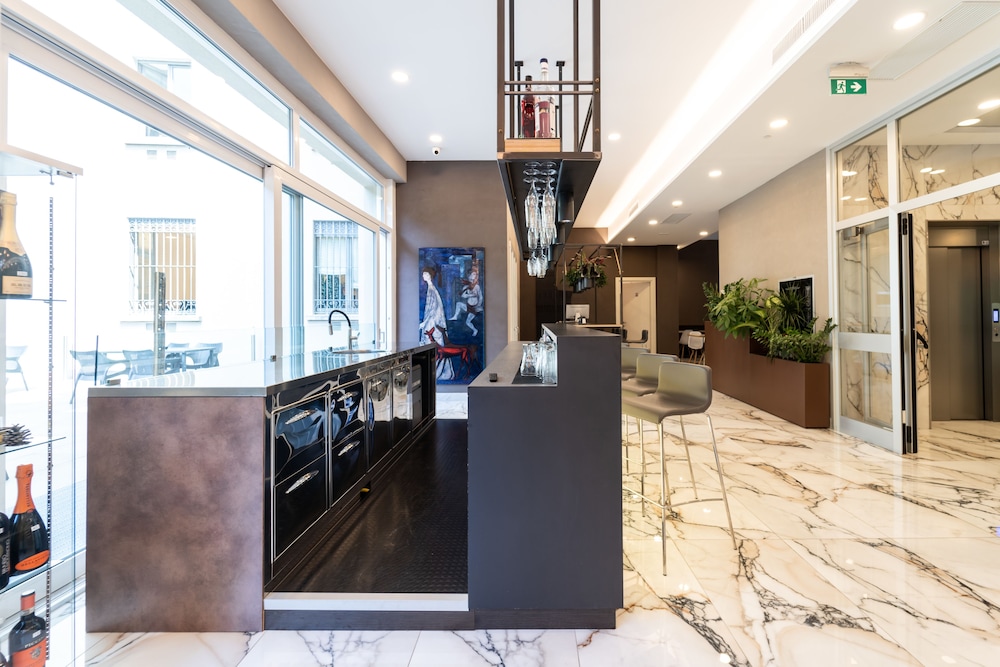 Hotel Milano Castello 5/70