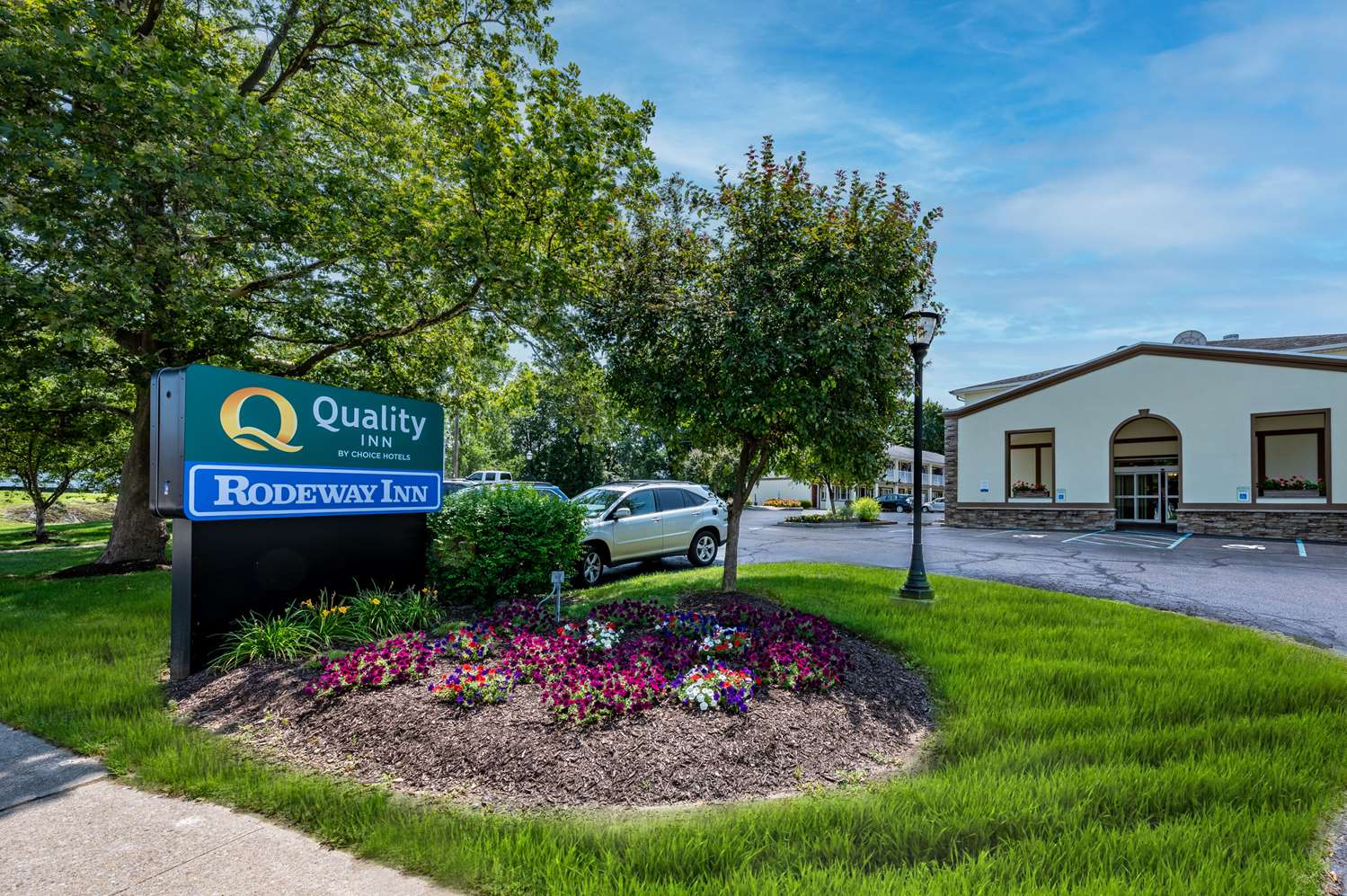 Quality Inn Poughkeepsie 17/19