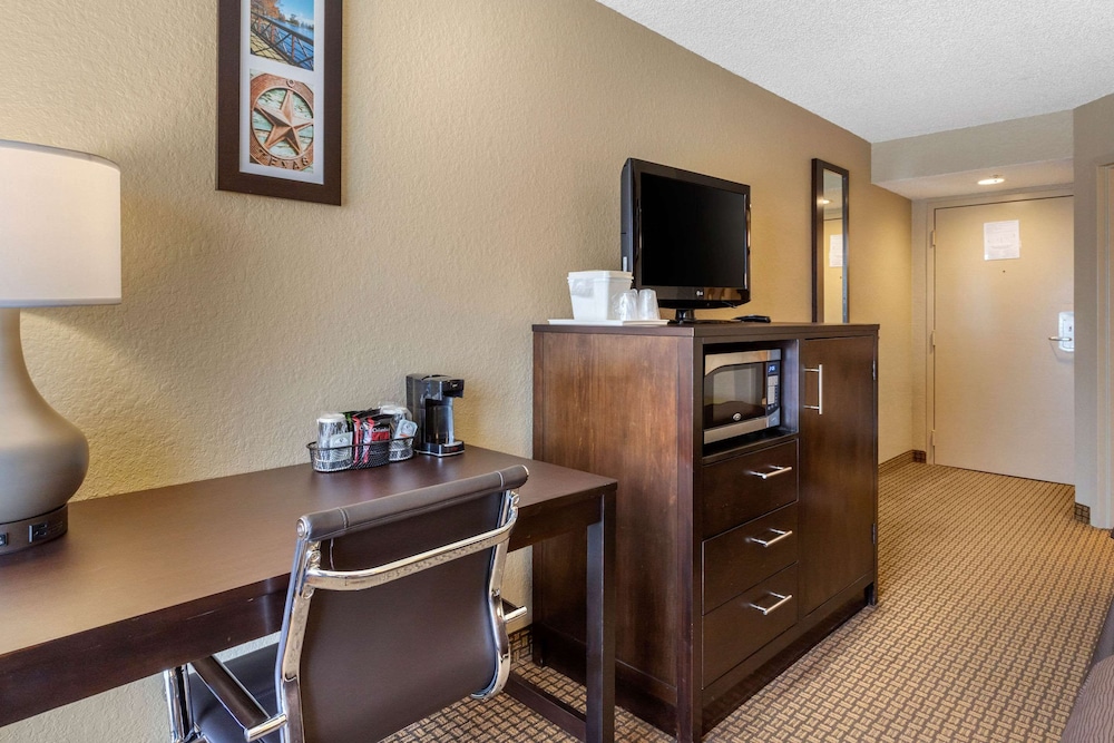 Sonesta Essential NW Houston 48/61