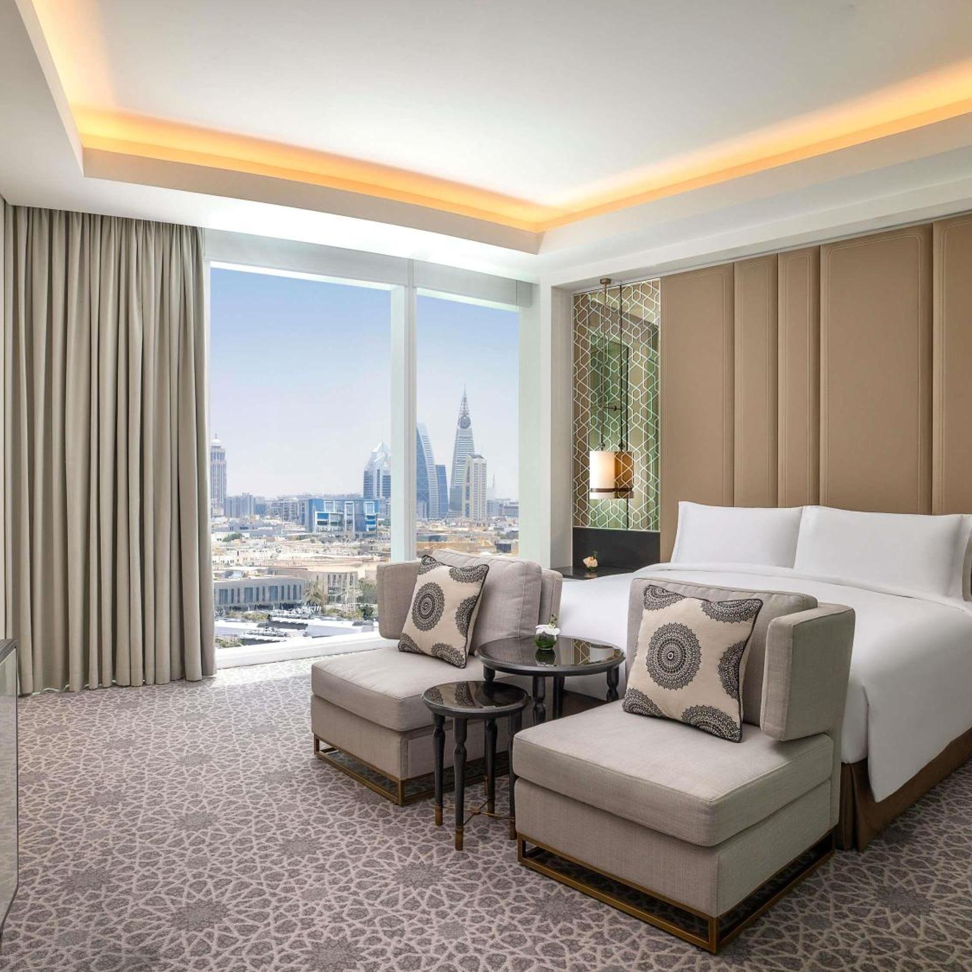 Opera, Suite, King Bed