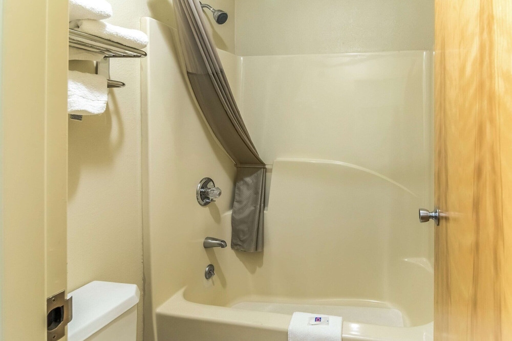 Motel6 Kenly, NC 41/41