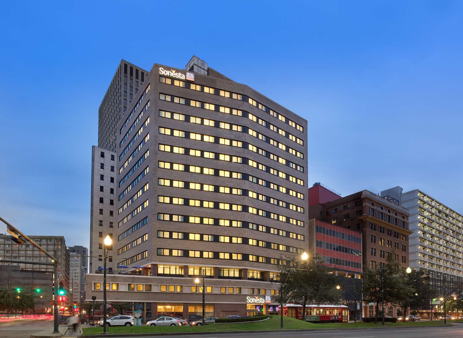 Sonesta ES Suites New Orleans Downtown 2/41