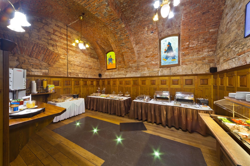 Prague Inn 27/53