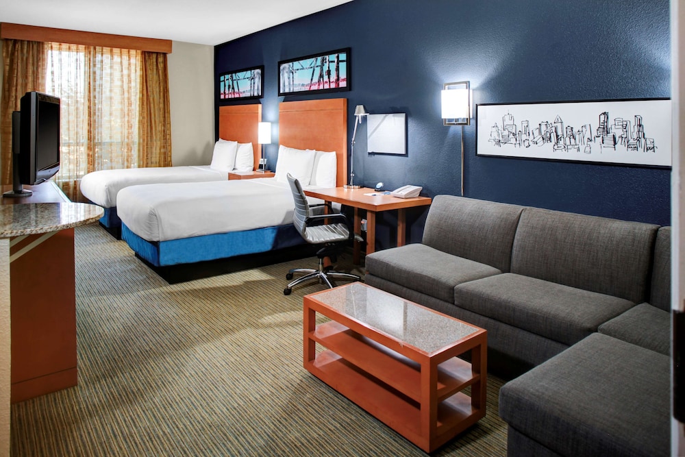 Hyatt House Dallas Lincoln Park 19/53