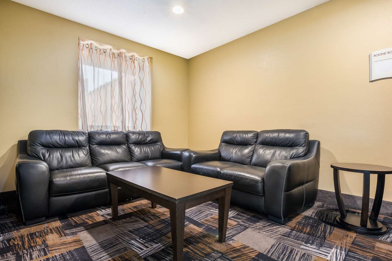 Quality Inn and Suites Florence Cincinnati South 30/48