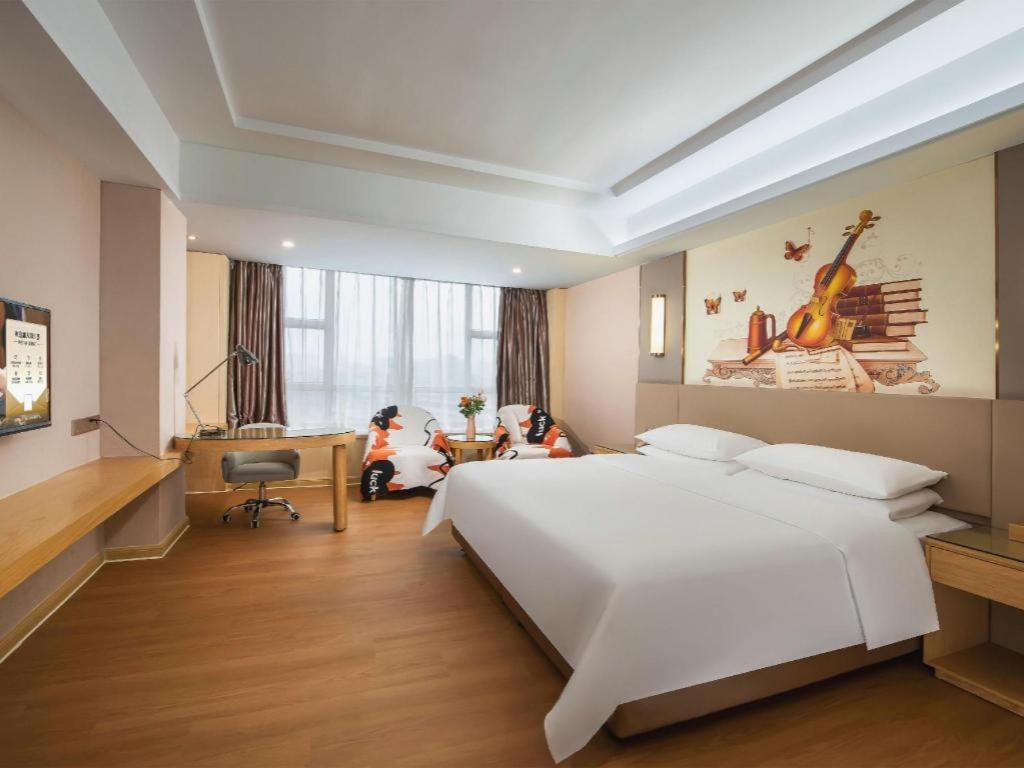 Venus International Hotel (Huizhou West Lake) 21/55