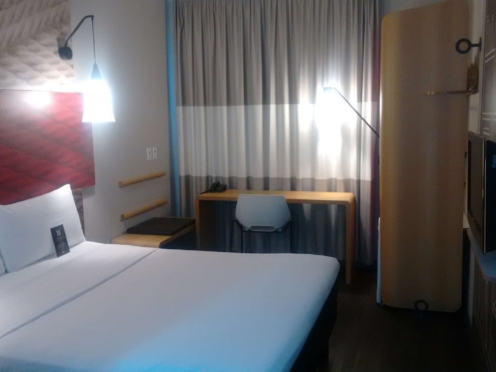 Ibis Navegantes Itajai 16/65