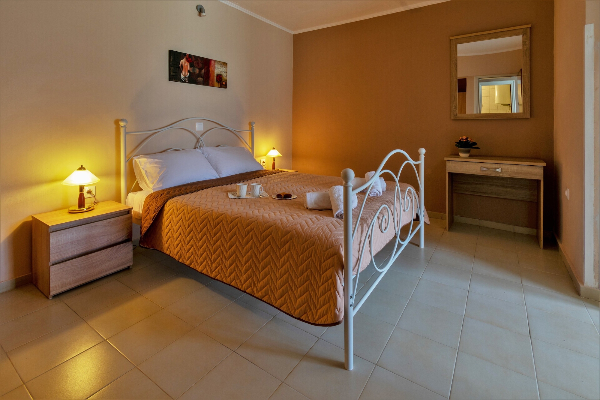1 BEDROOM, APARTMENT