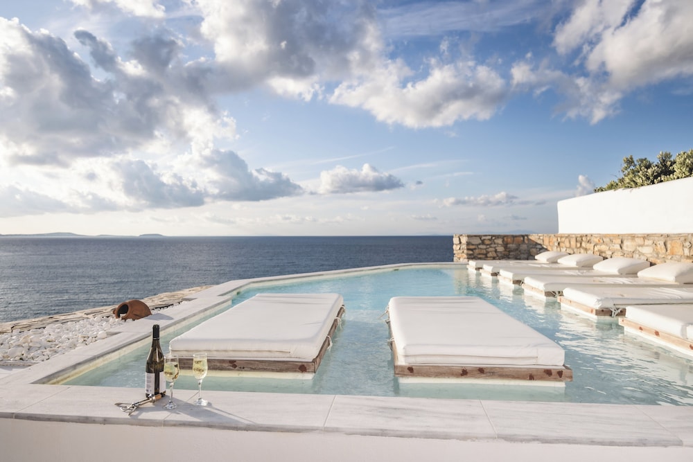 Iliada Suites - Adults Only 40/50