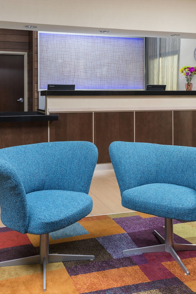 Fairfield Inn & Suites Galesburg 17/22