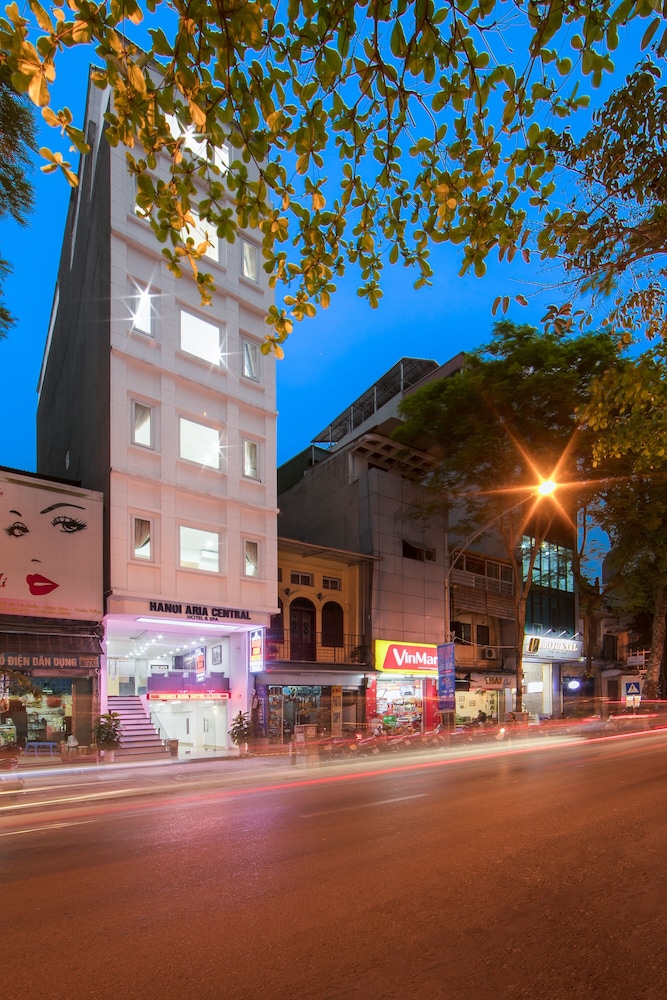Hanoi Aria Central Hotel & Spa 3/34