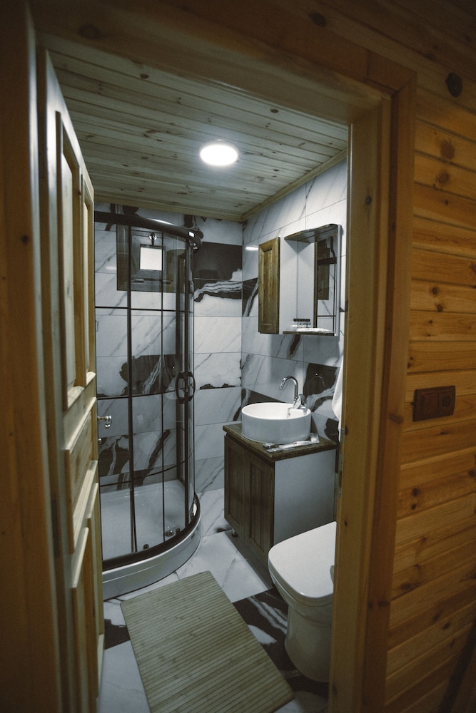 Casamia Suit 22/50