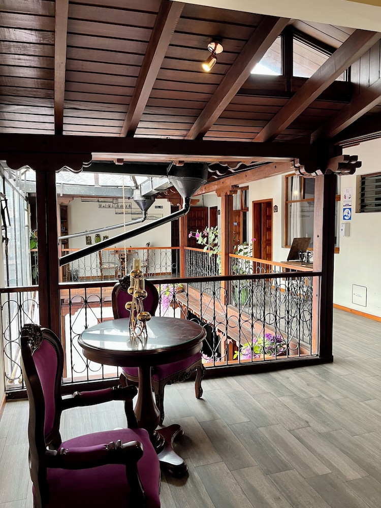 HOTEL COLONIAL SAN AGUSTIN 47/77