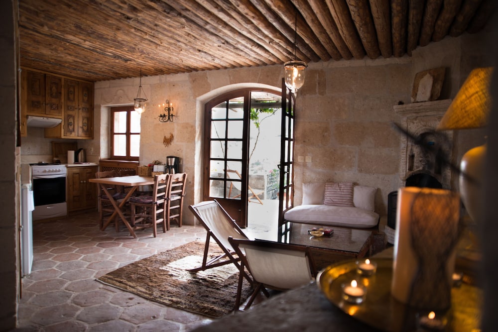 Les Maisons De Cappadoce 54/75
