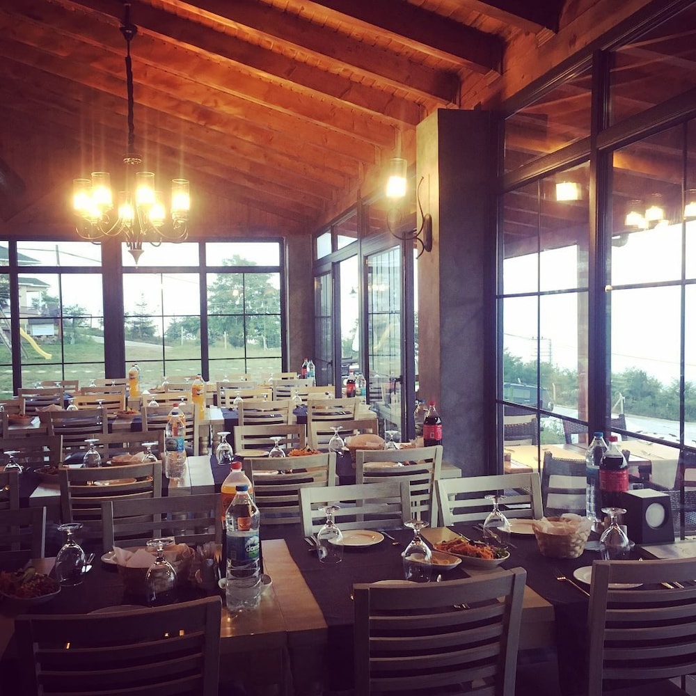 Akamoy Boztepe Hotel & Restaurant 27/40