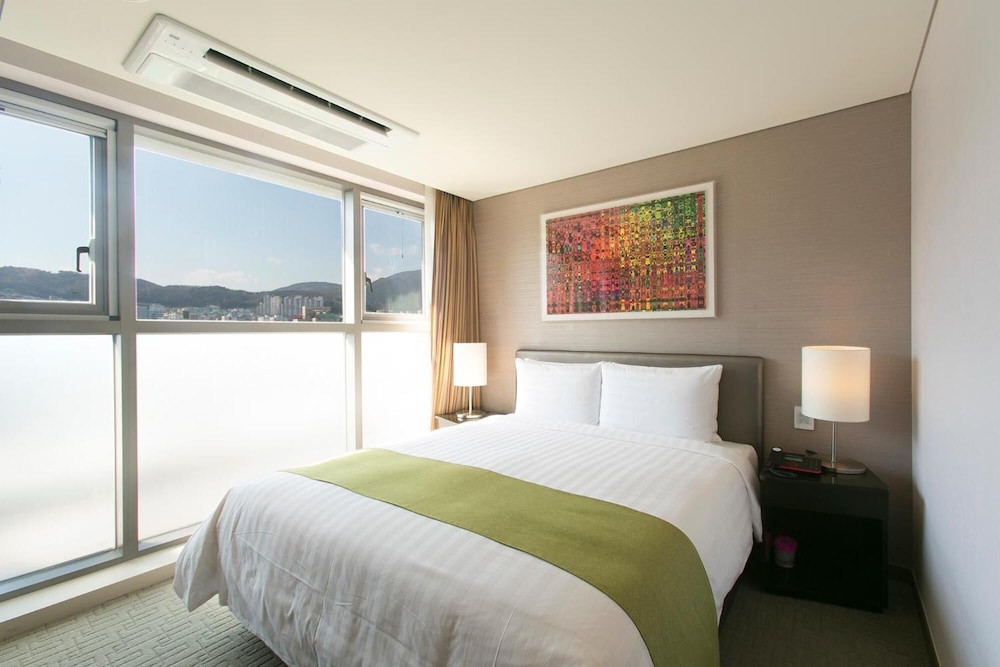 Hotel Aventree Busan 9/53