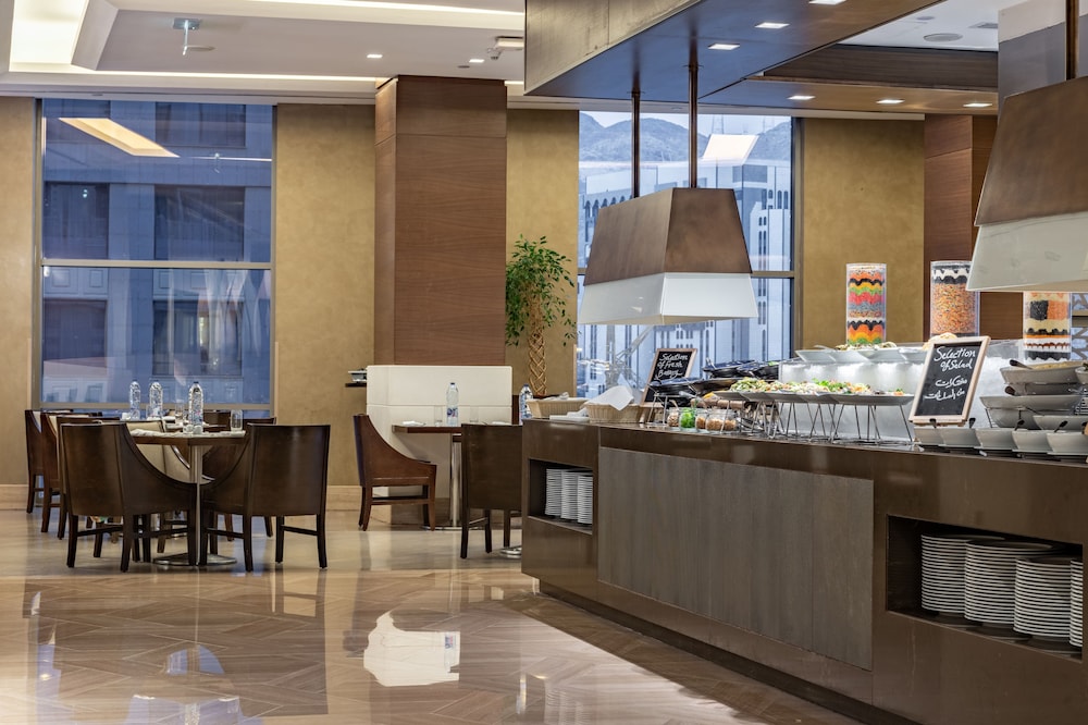 فندق جبل عمر هيلتون(Jabal Omar Hyatt Regency Makkah) 68/80