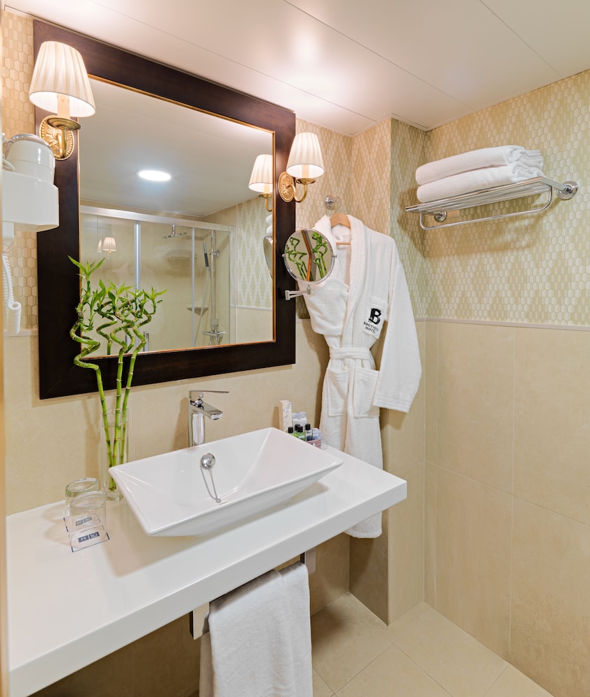 غرفة بإطلالة على الفناء مفردة بسرير مزدوج، H10 Corregidor Boutique Hotel 6/6