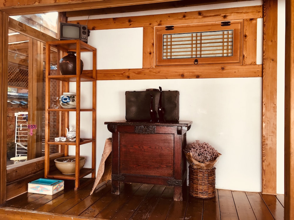 TREGA Museum Guesthouse 5/41