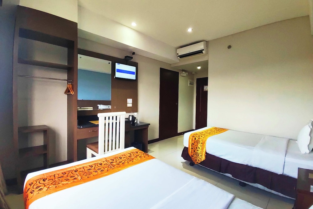 Panorama Summit Hotel 13/50