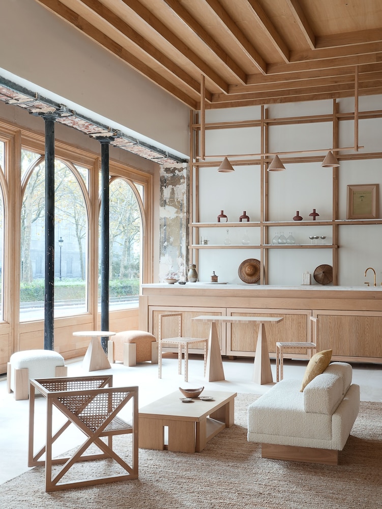 Hotel Elysee Montmartre 83/97