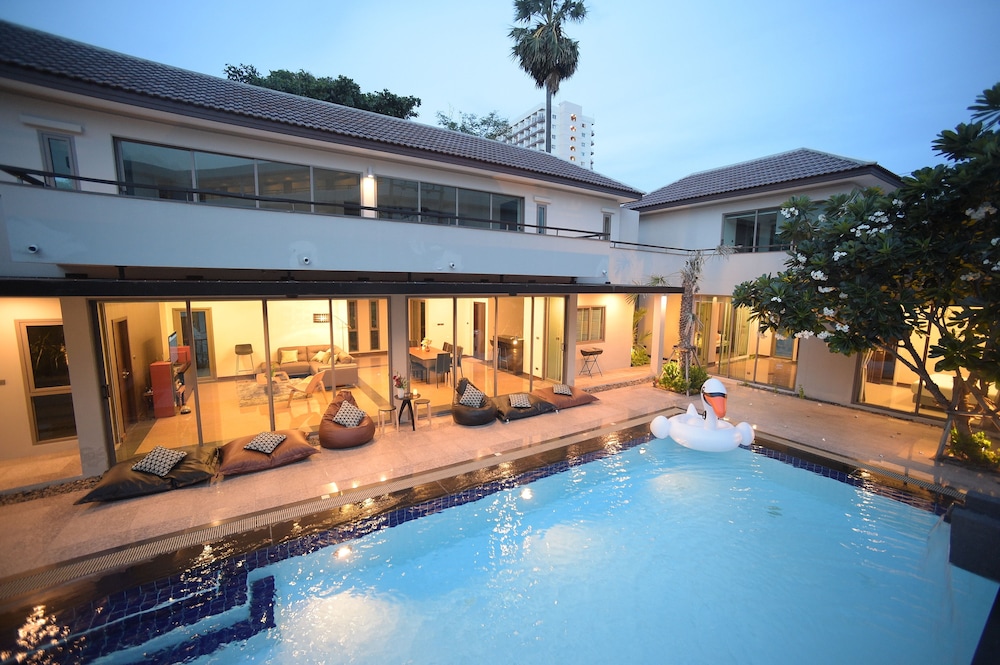 Villa Navin Resort 12/78