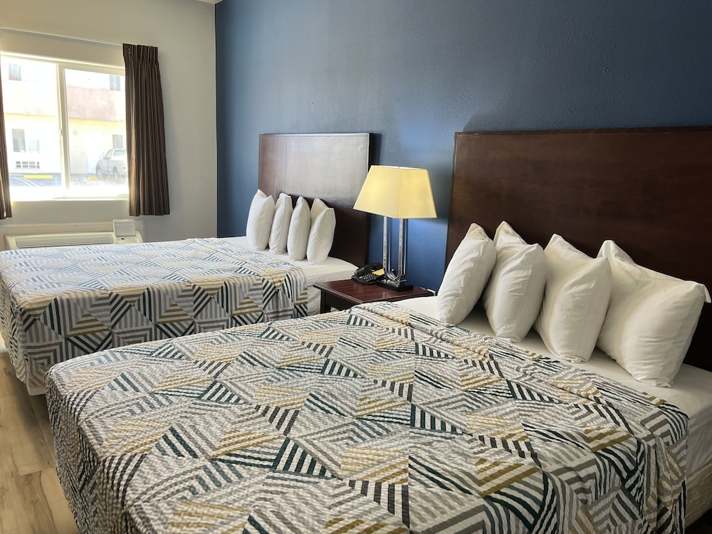 Baymont by Wyndham Ridgecrest 39/49