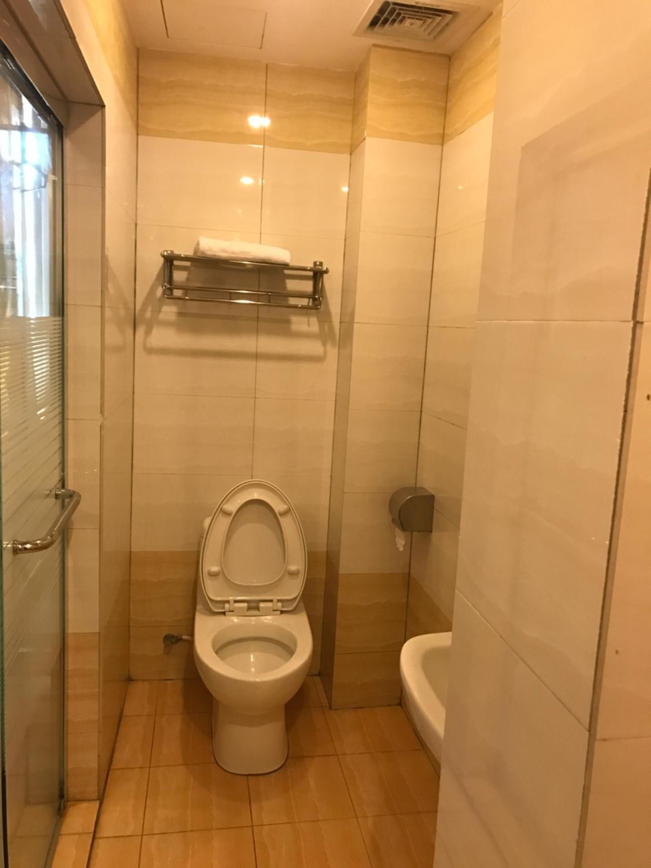 Se Hotel 2 36/37