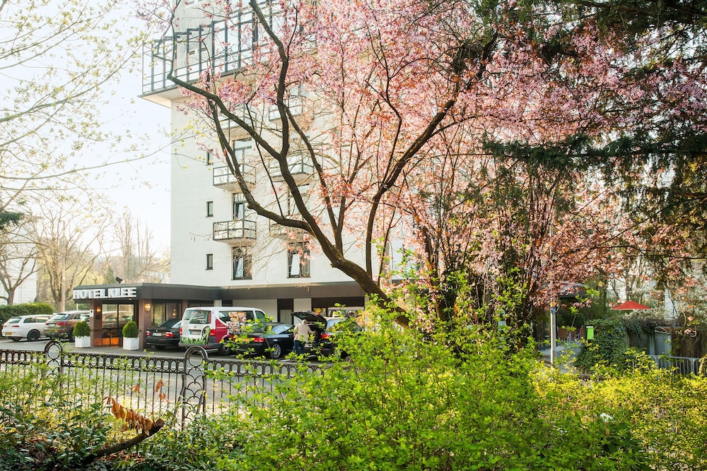 Trip Inn Klee Am Park Wiesbaden 31/48