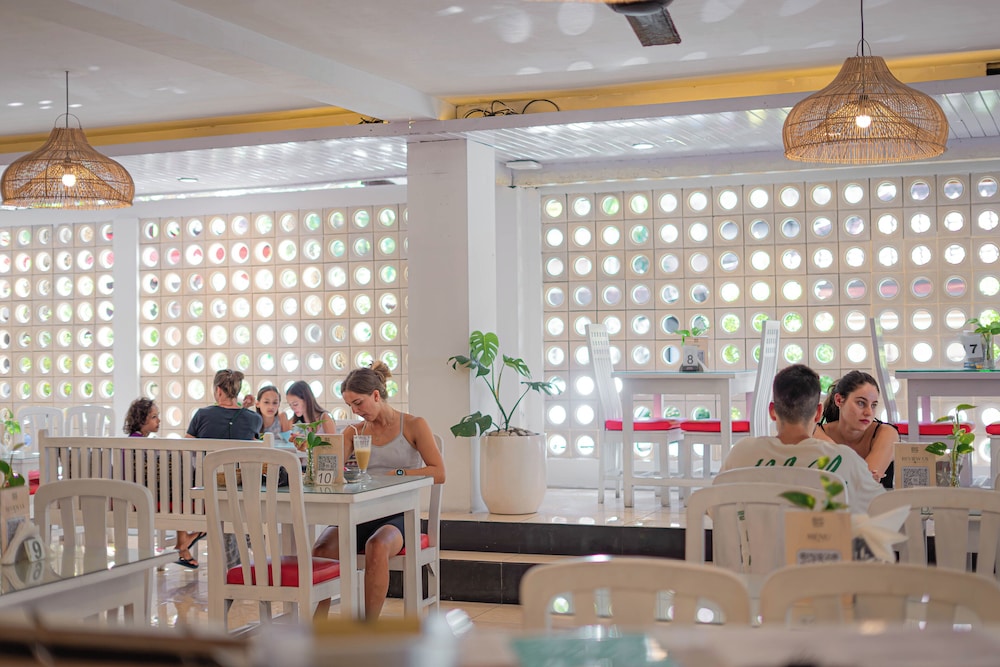 Bali Summer Hotel 36/50