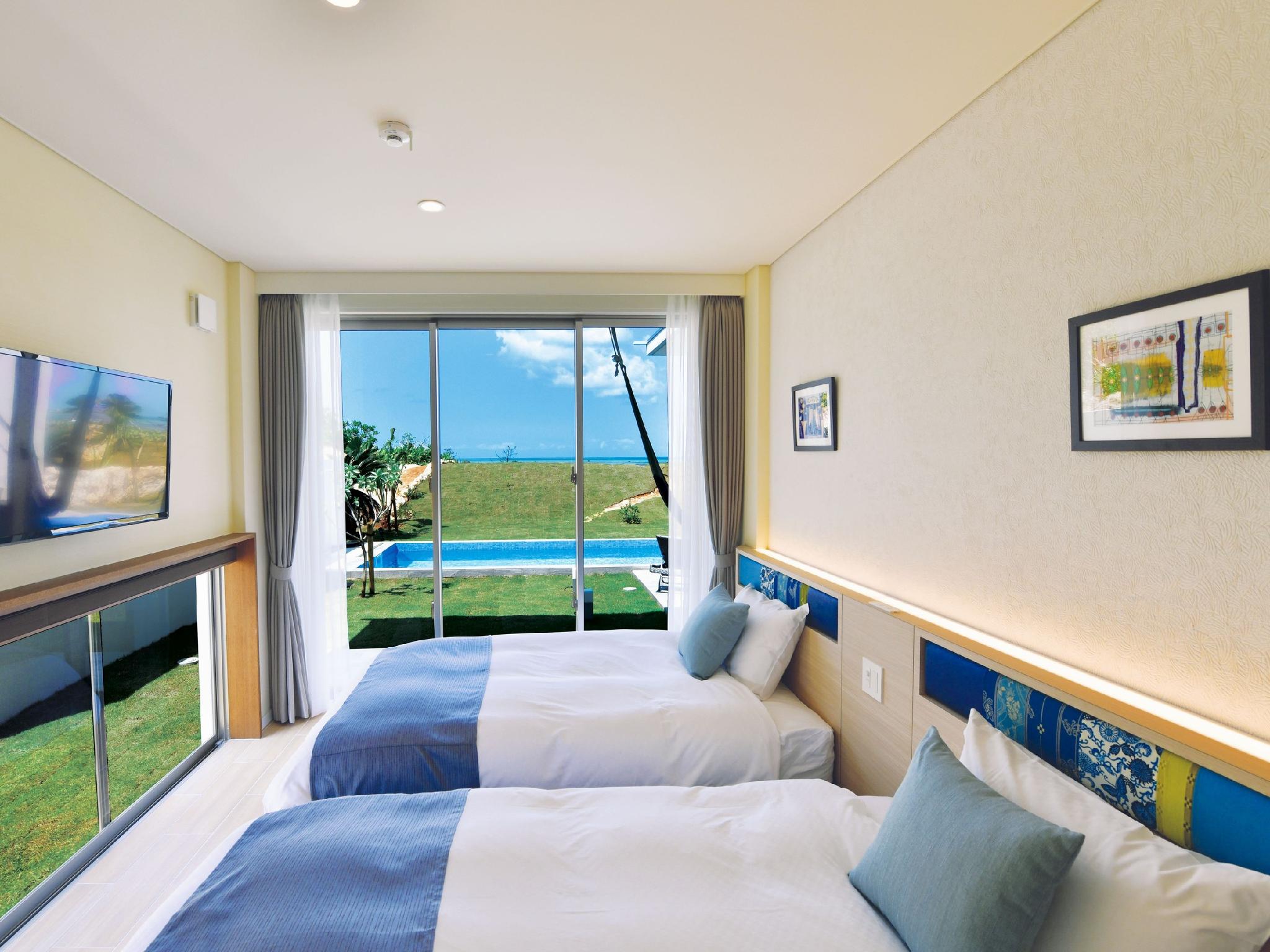 2 Bedrooms, Suite, Quadruple, Ocean View, with Pool