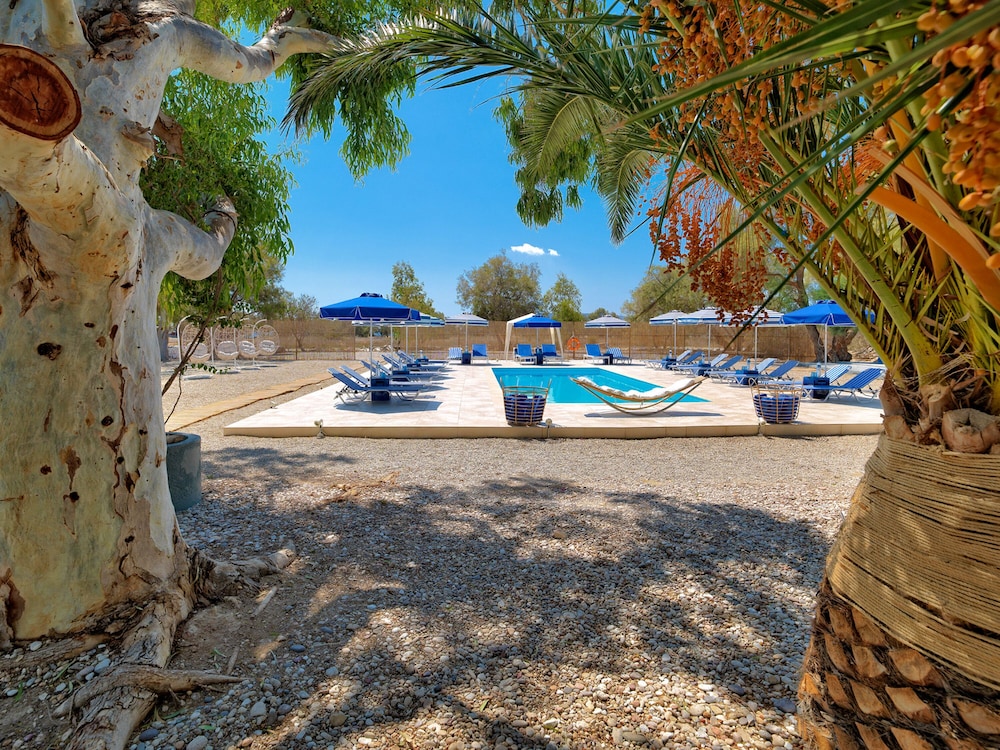 Thalasea Kimolos 25/33