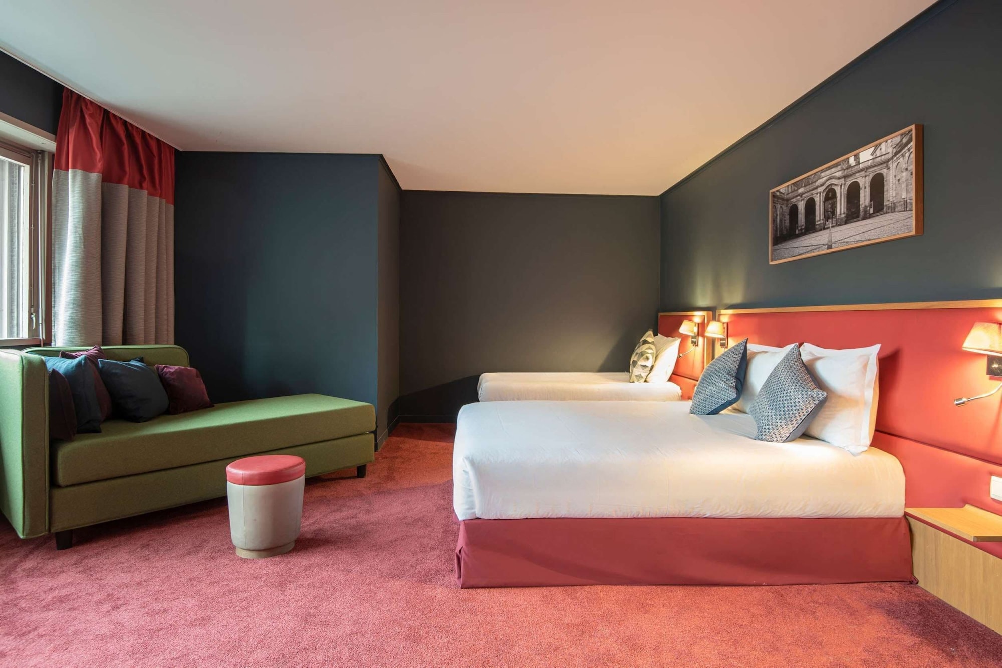 SUPERIOR, SUITE, BALCONY