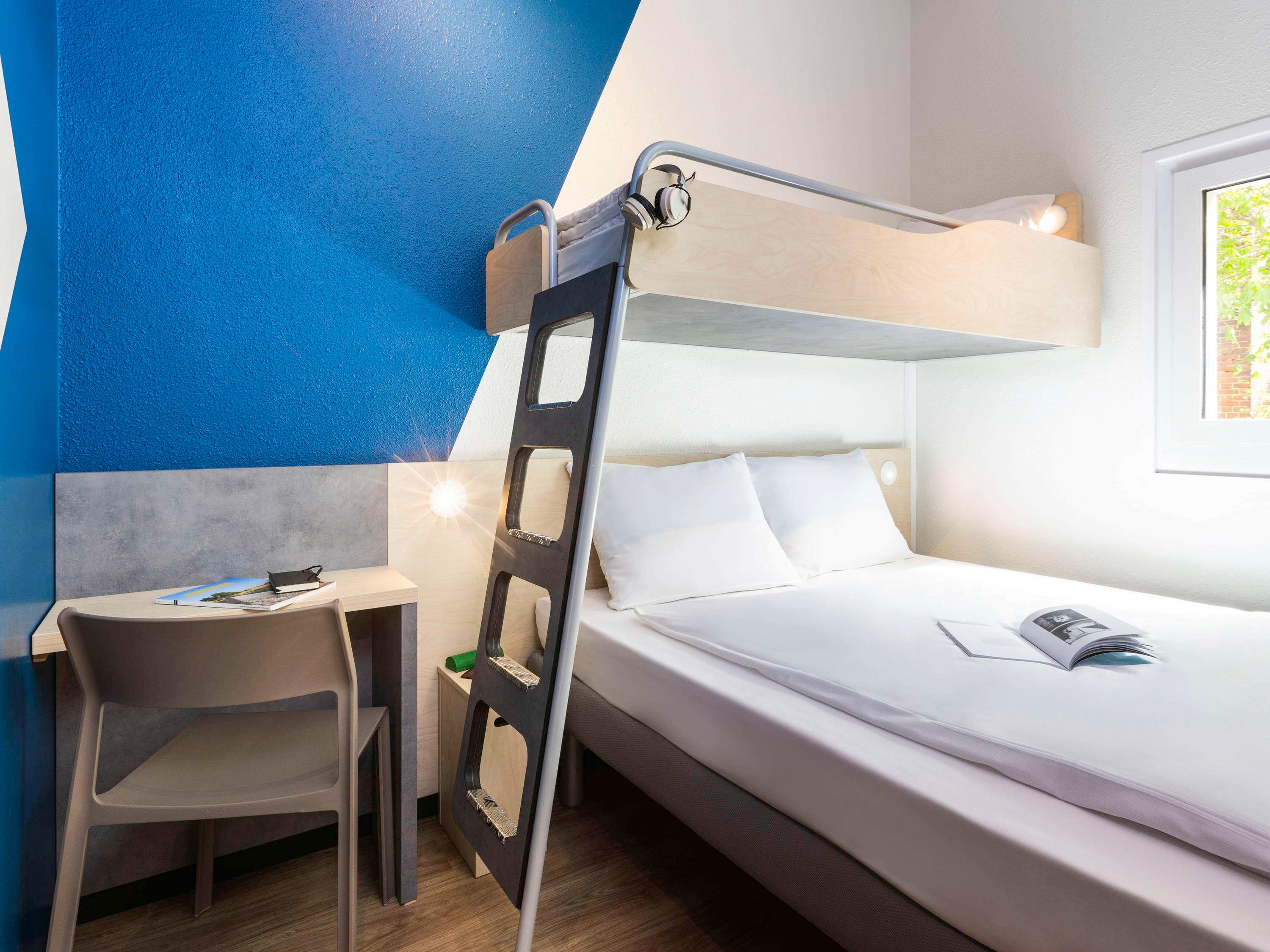 Room, Double Bed