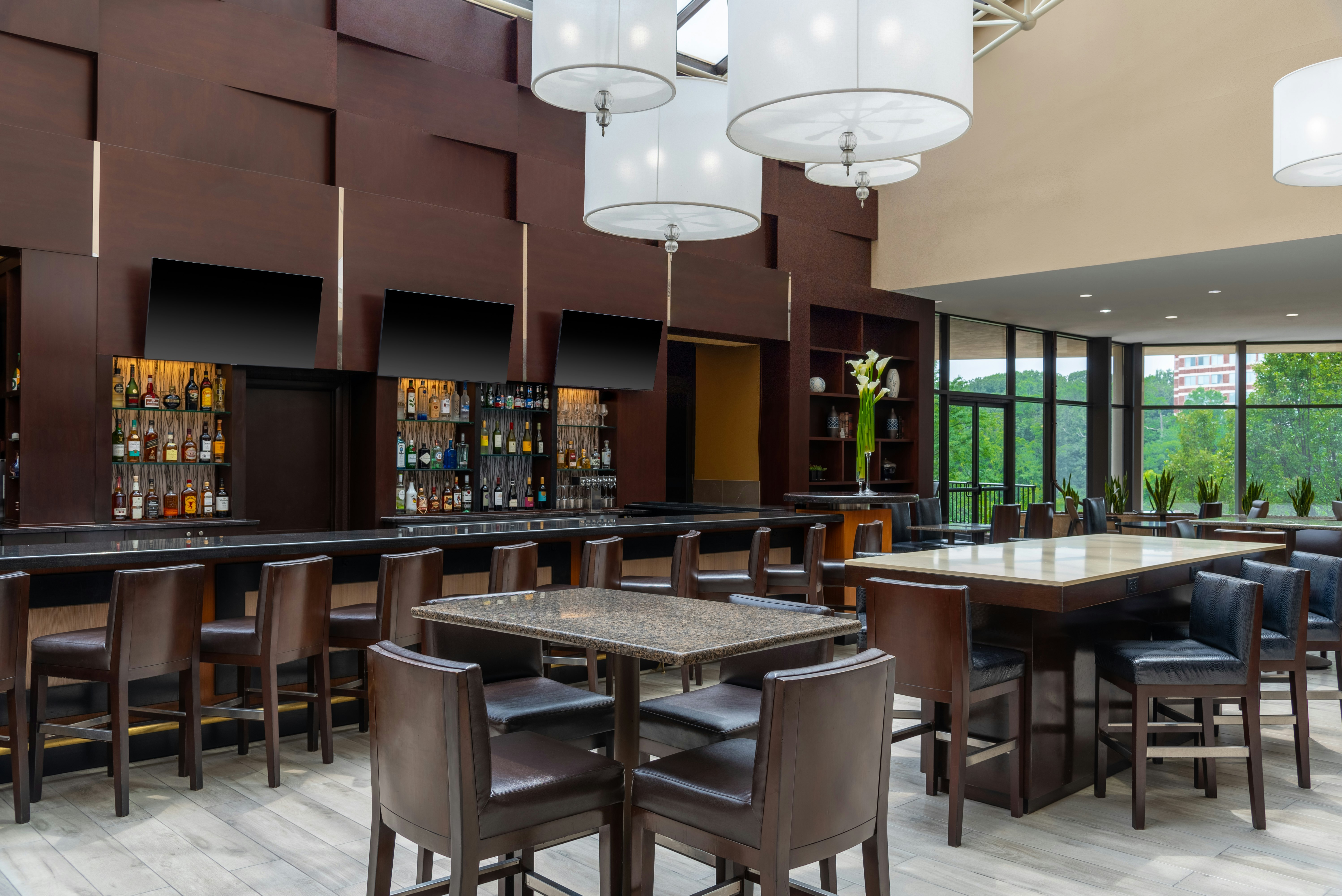 Hilton Alexandria Mark Center 42/68