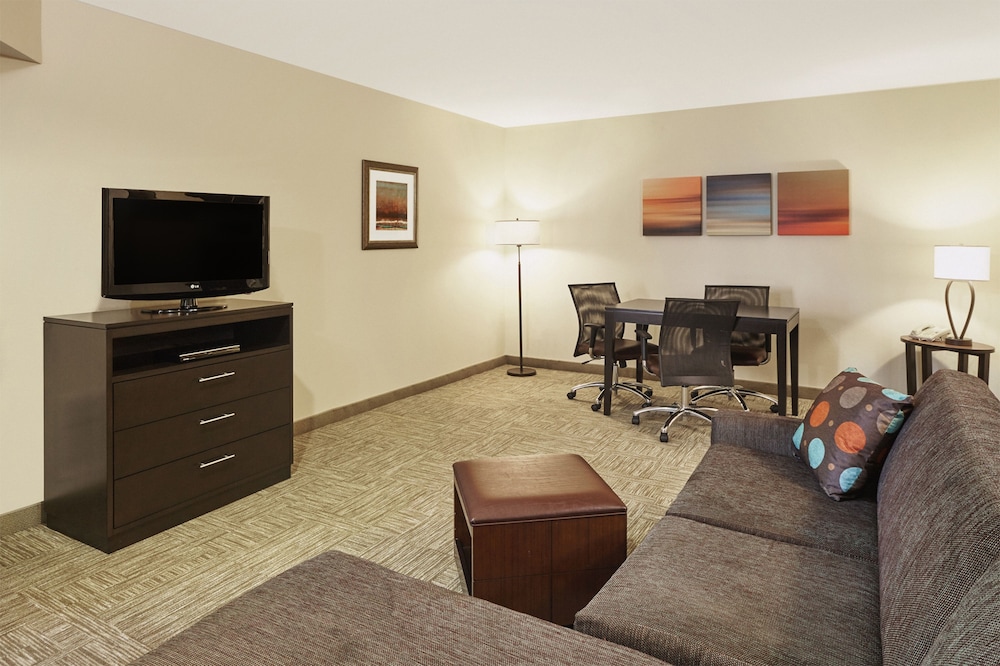 STAYBRIDGE SUITES LINCOLNSHIRE 35/59