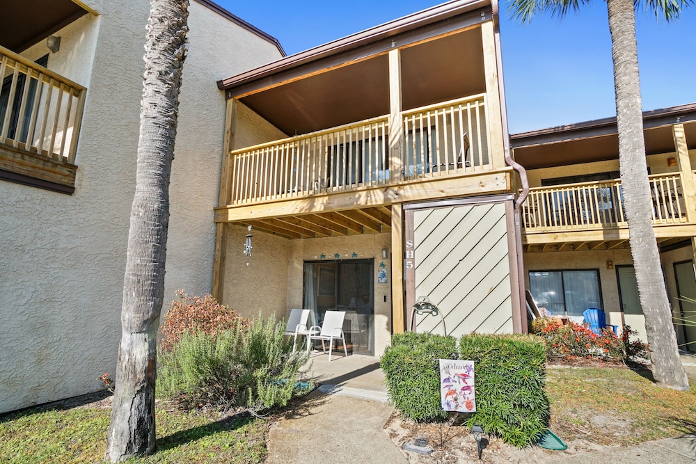 Portside Resort By Panhandle Getaways 9/74