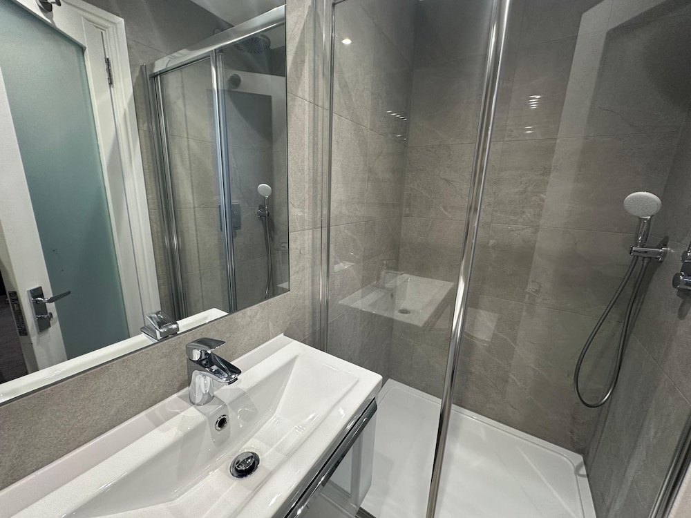 Deluxe, King Bed, Arran House Hotel 3/6