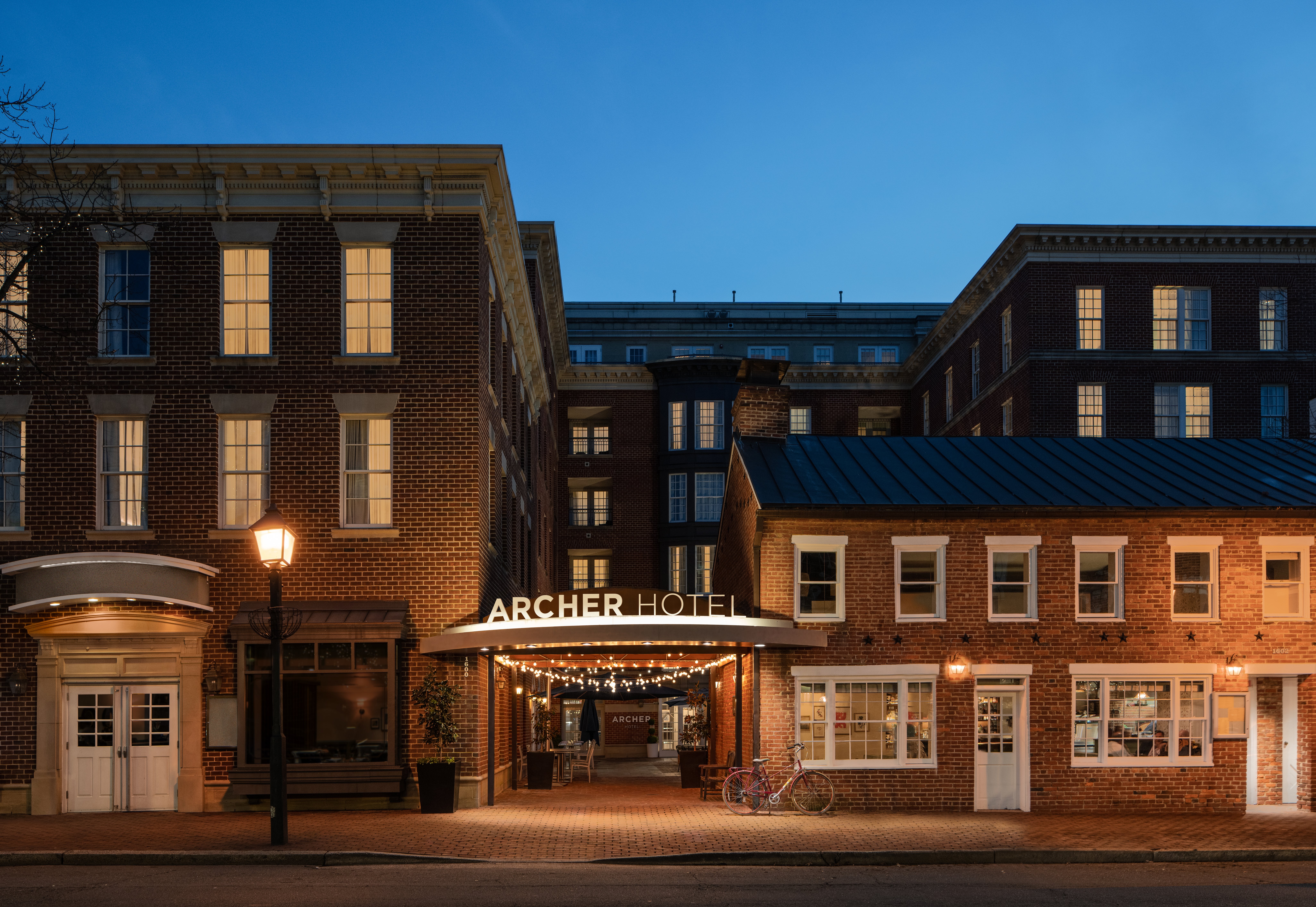 Archer Hotel Old Town Alexandria 4/81