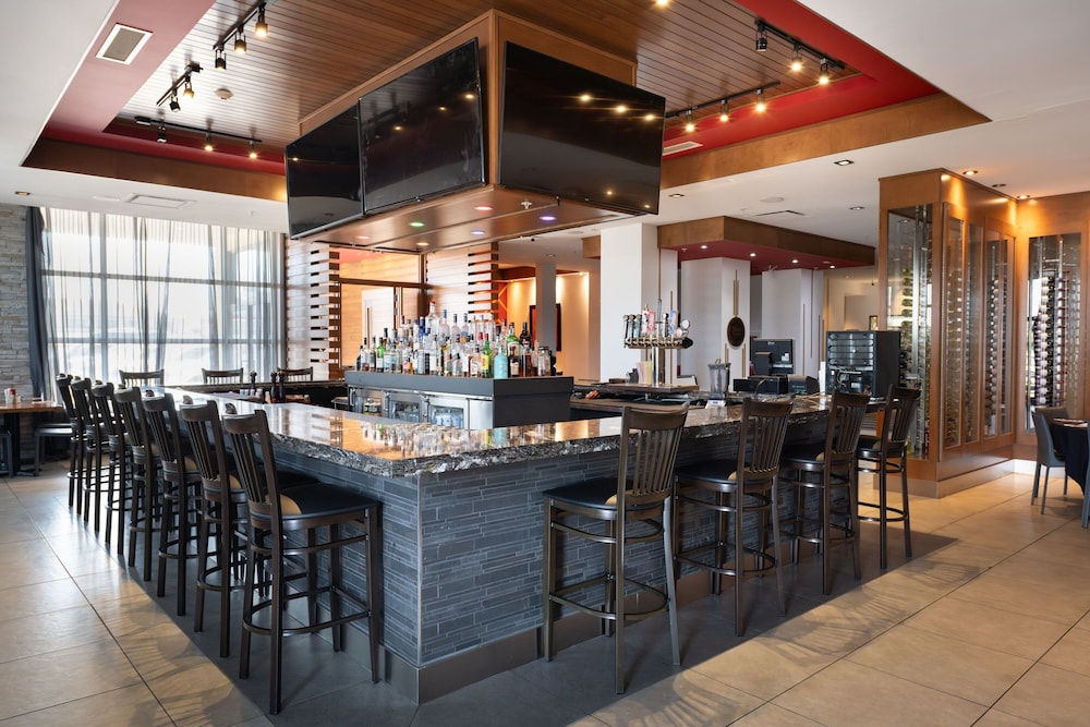 Four Points by Sheraton Edmonton International Airport 45/55