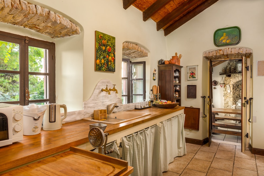 Villa Domenicale 11/28