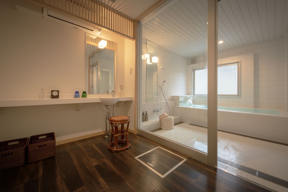 Yumori Onsen Hostel 24/41
