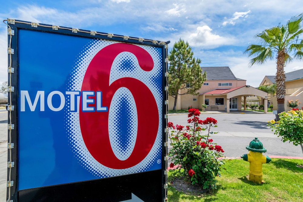 Motel6 Buttonwillow, CA - Central in BUTTONWILLOW - CA