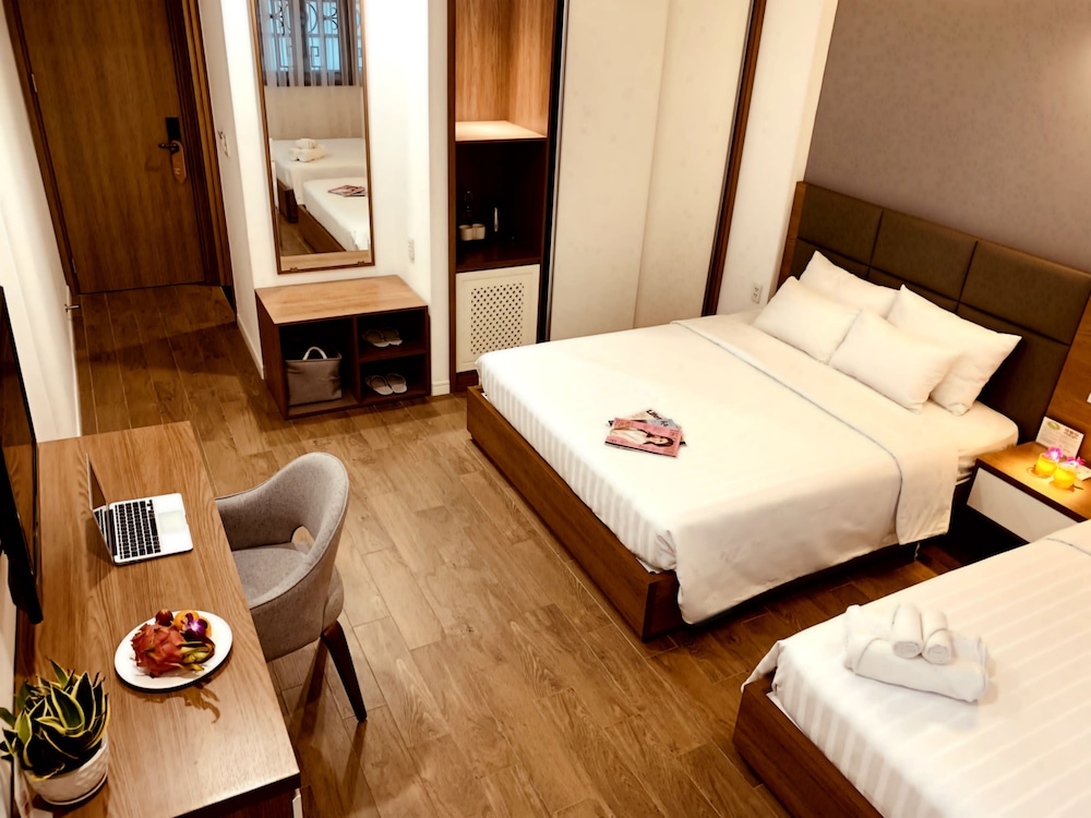 Royal Dragon Boutique Hotel 29/59