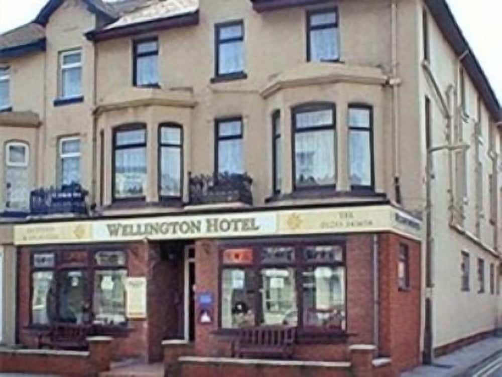 Wellington Hotel 1/50