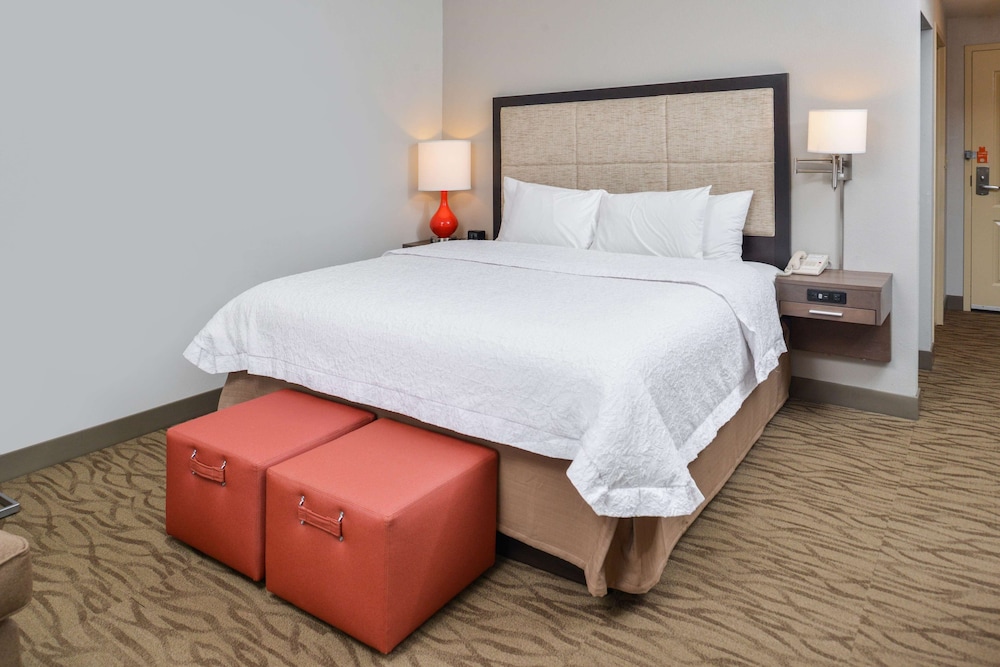 Hampton Inn Gonzales 18/56