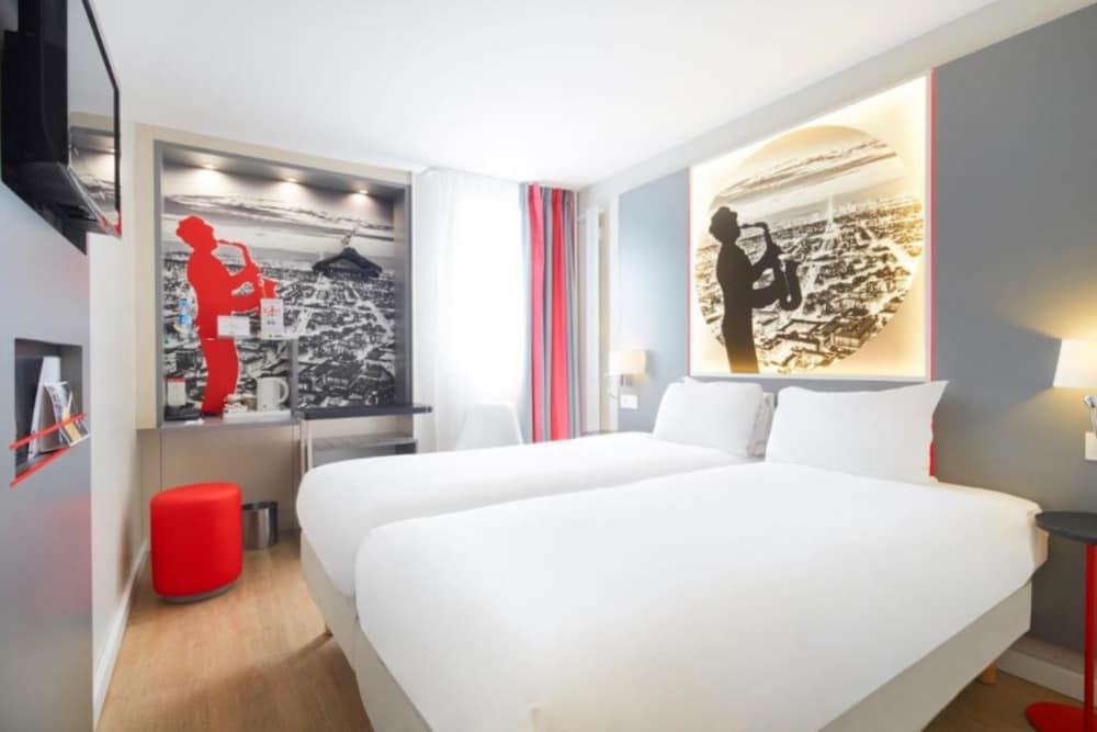 Kyriad Paris Nord Porte de Saint Ouen Formely Alliance Hotel Paris Porte de Saint Ouen 26/50