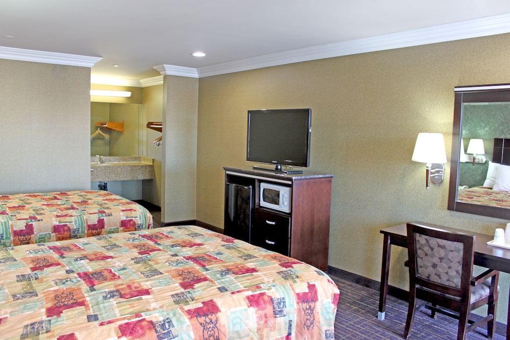 Crystal Inn Suites Spas 30/42