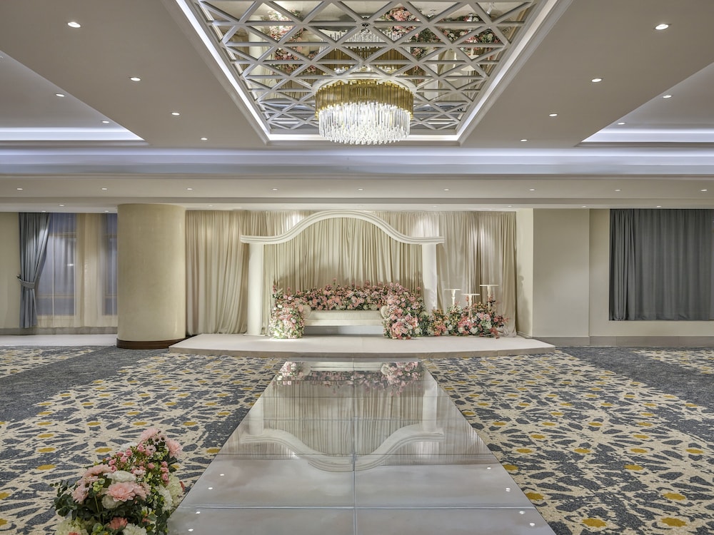 ورجا هوتيل أل نور(Wirgan Al Noor, Tapestry Collection by Hilton) 12/63